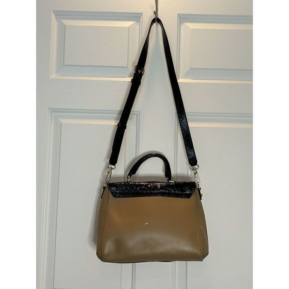 Kate Spade New York PXRU3772 Little Nadine Satchel bag in Dune/Black - Picture 2 of 12